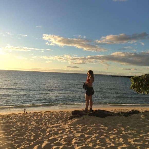 Meet your Posher, Christina - Picture 1 of 1